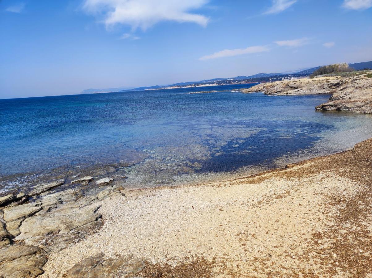 Un Coin De Paradis Six-Fours-les-Plages Exteriör bild